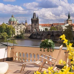 Charles Bridge Praga