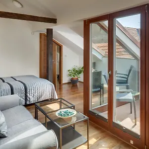  Apartment Michalska - Old Town